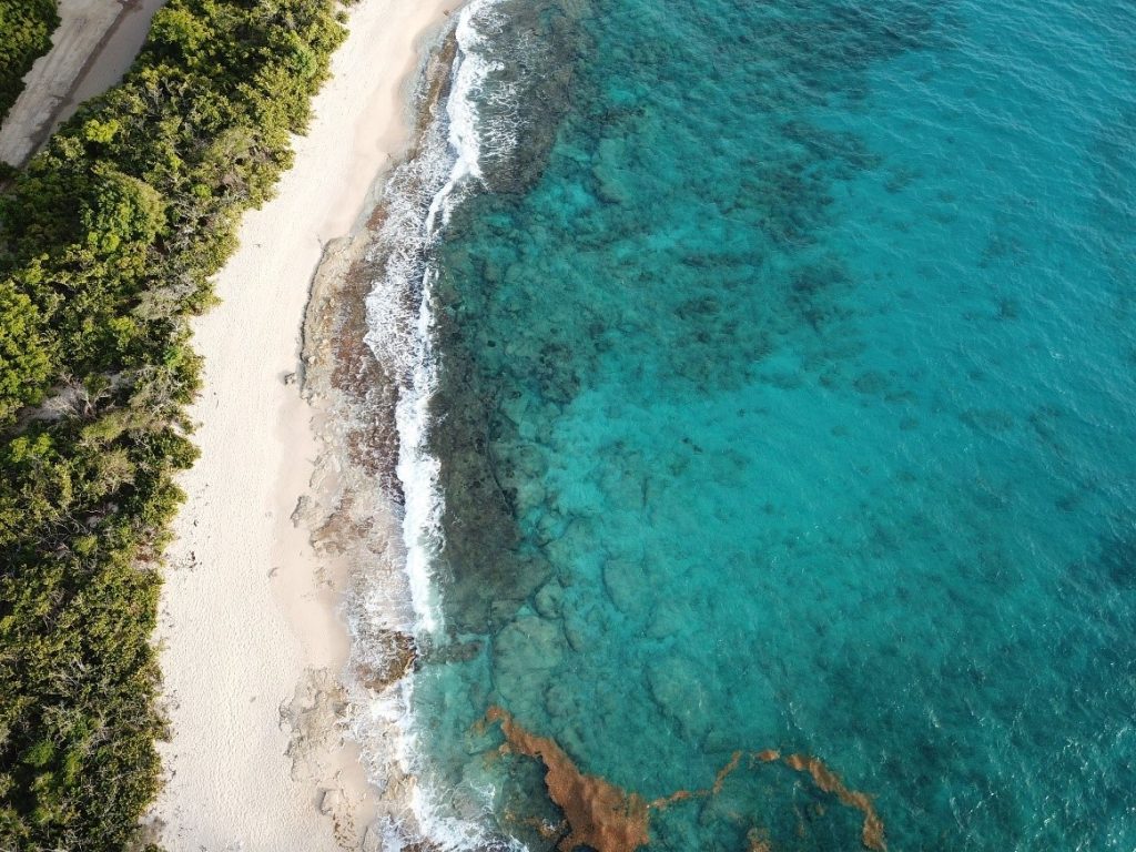 El océano es fuente de vida para las poblaciones caribeñas. Photo credits: Joao Sousa, UICN